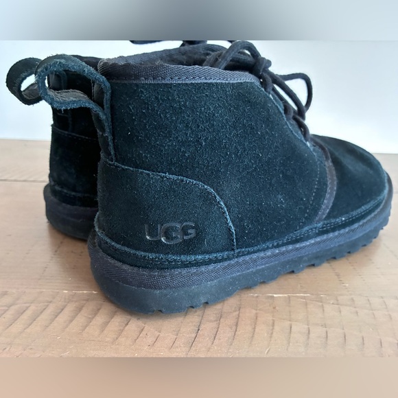 UGG Neumel Black Suede Chukka Boots - Size 5 - Picture 4 of 10